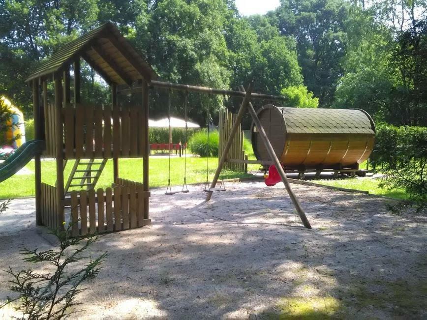 De Bron Villa Beringen Eksteriør bilde
